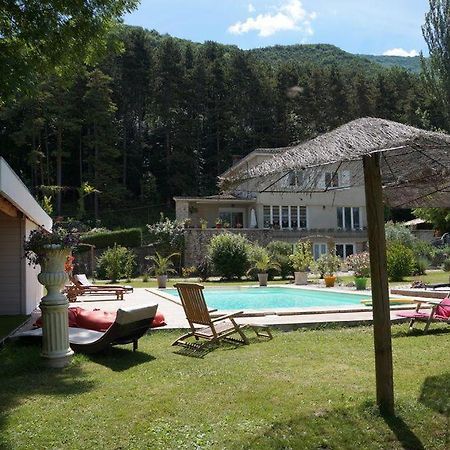 A l'orée du bois - Chambres d'hôtes Hostun Esterno foto